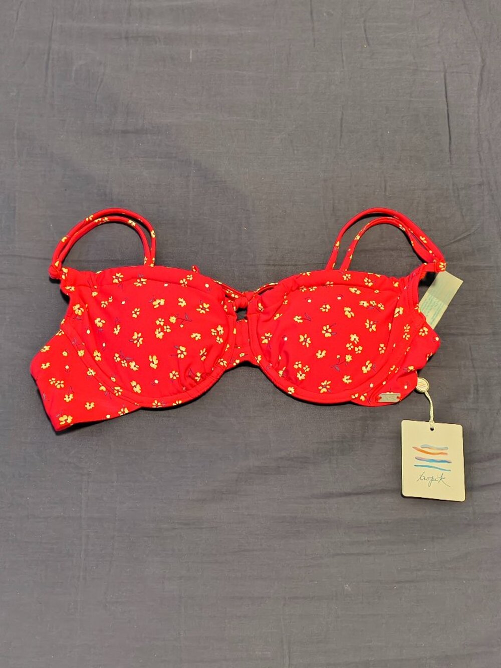 BNWT Tropik Plunge Bikini Top - Sz M